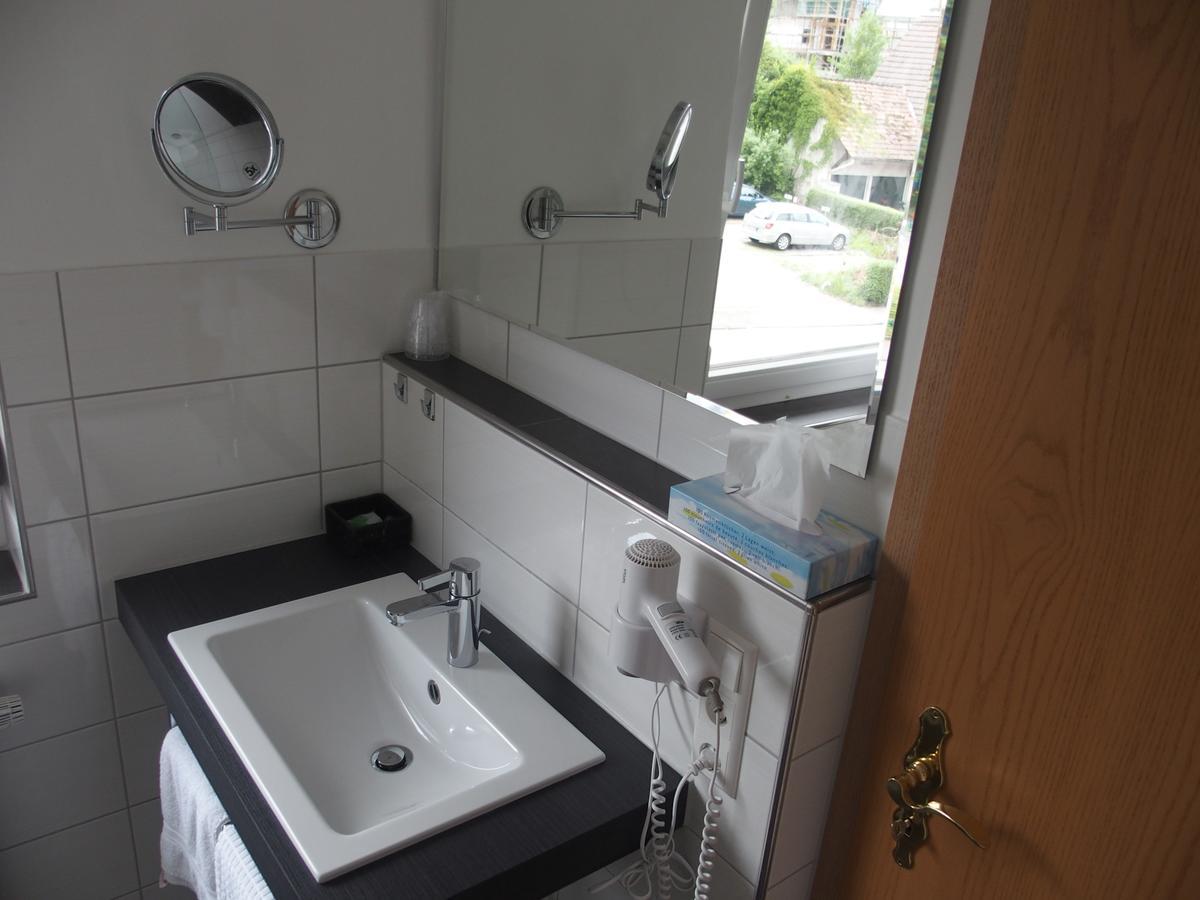 Hotel Pension Cafe Hasler Bodman-Ludwigshafen Dış mekan fotoğraf